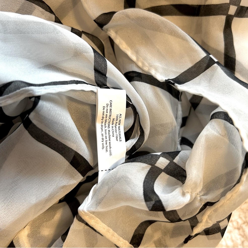 OS - Infinite Scarf - Picture 3 of 3
